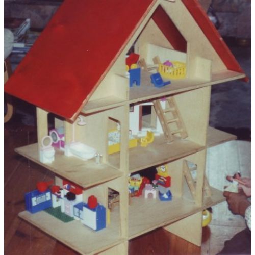 Poppenhuis (uitneembaar) Poppenhuis (uitneembaar)